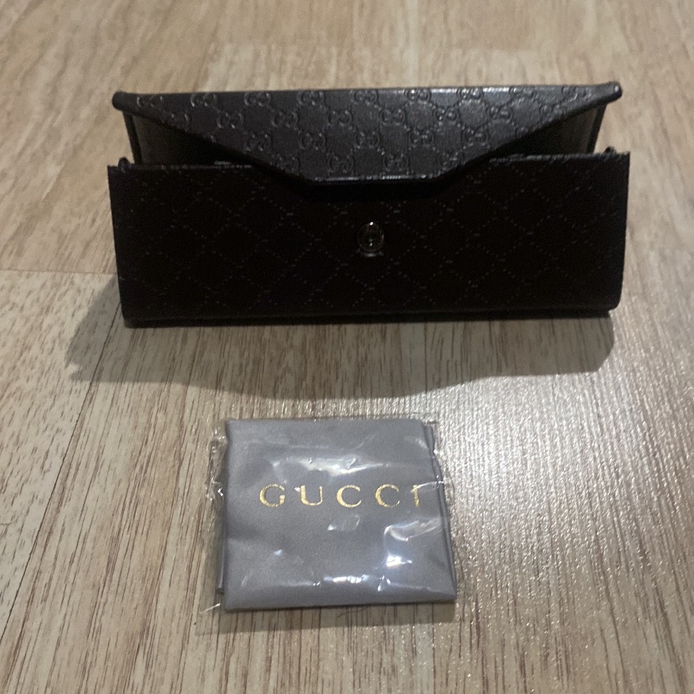 Gucci glasses case